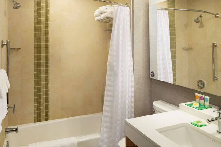 Hyatt Place Dallas / Las Colinas