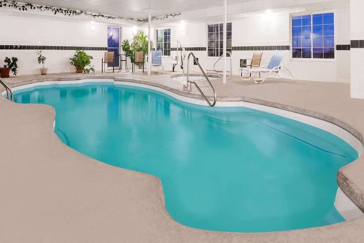 Pool 5 of 38