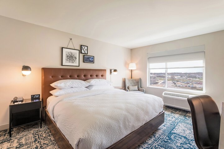 Room 41 of 48