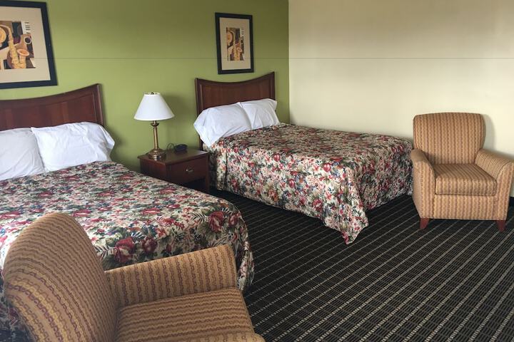 Room 9 of 20