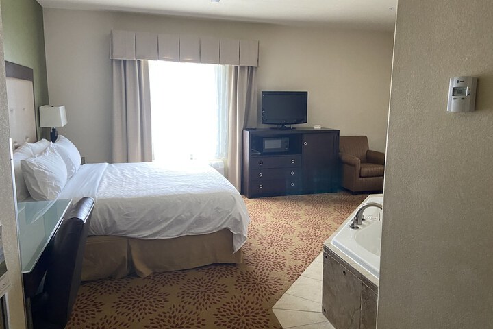 Holiday Inn Express & Suites Silt-Rifle by IHG