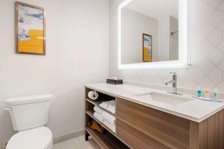 Comfort Inn Kendallville East