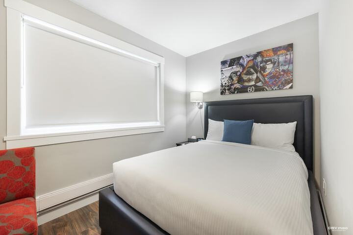 Room 34 of 51