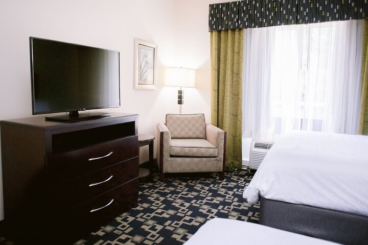 Room 38 of 70