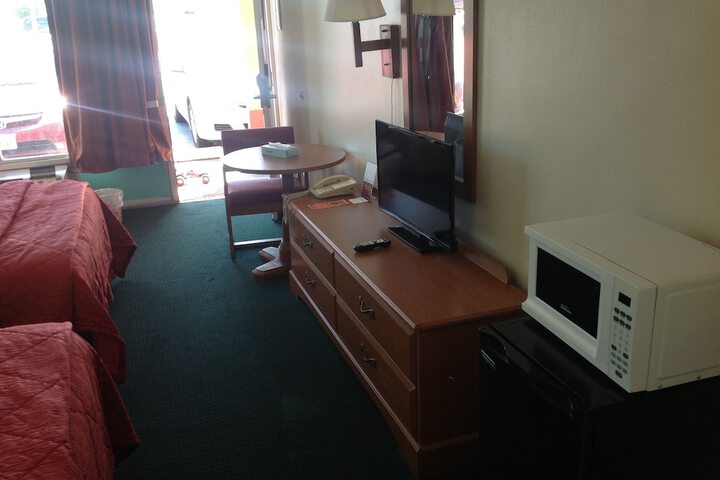 Room 17 of 21