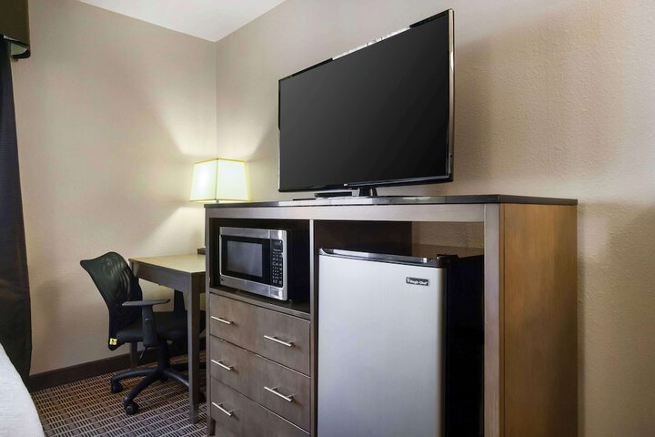 Best Western Plus Yakima Hotel