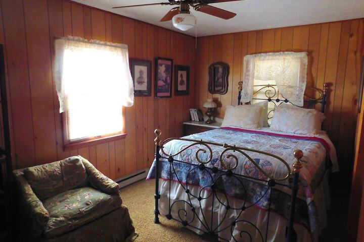 Rock Eddy Bluff Farm