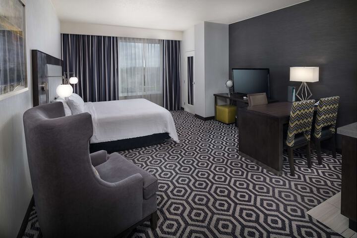 Room 12 of 48