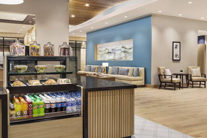 Hyatt Place Virginia Beach / Oceanfront
