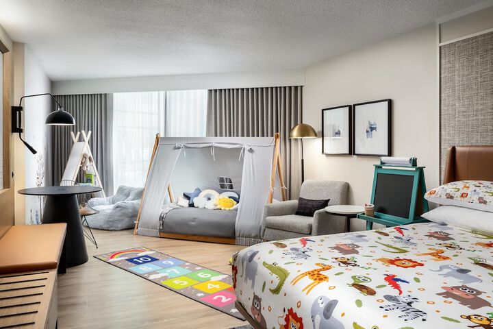 Sheraton Gateway Hotel in Toronto International Airport