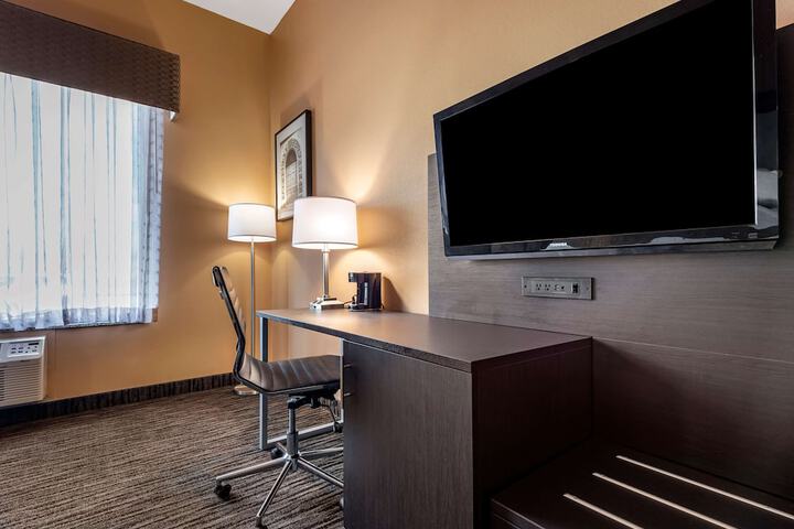 Best Western The Inn at the Fairgrounds
