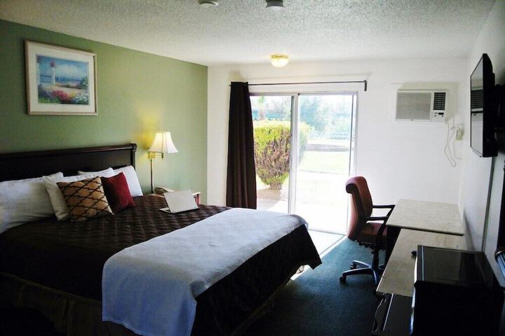 Room 34 of 58