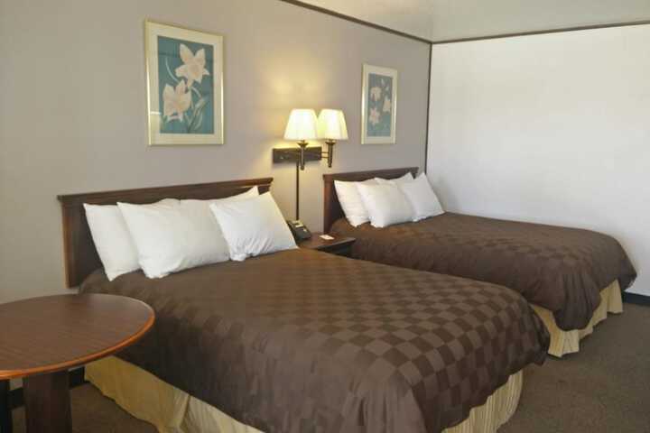 Relax Inn Mineral Wells