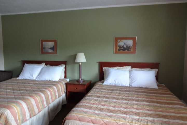 Room 18 of 64