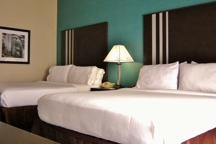 Room 20 of 63
