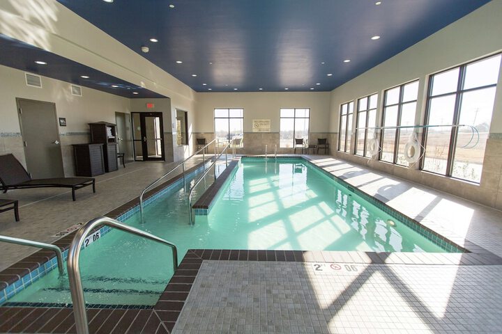 Pool 4 of 41