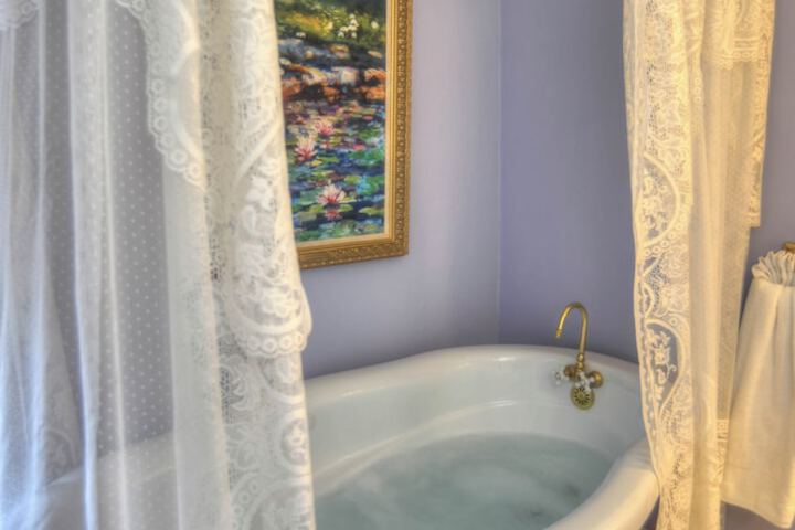 Blue Mountain Mist Country Inn & Spa