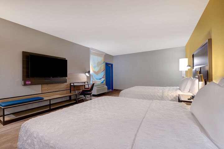 Room 36 of 70