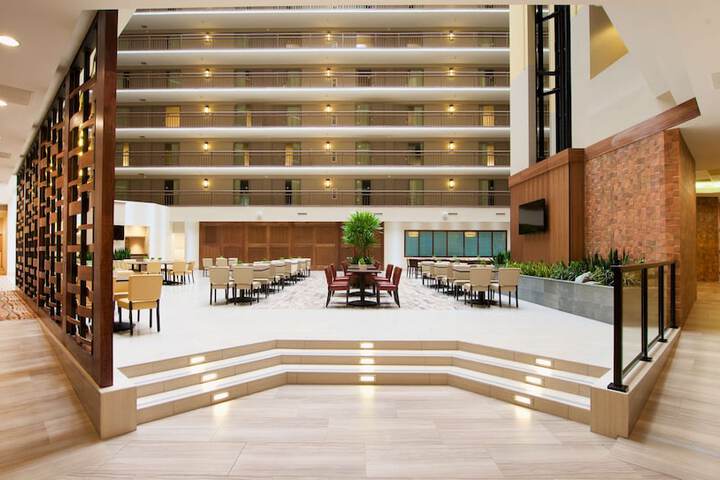 Hotel Interior 11 of 86