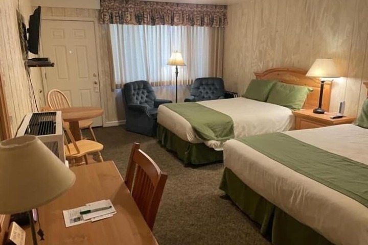 June Lake Motel