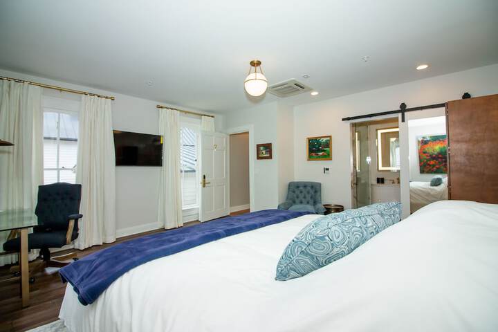 Room 42 of 62