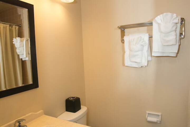 Room 25 of 85