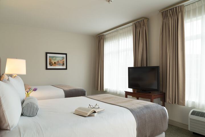Hotel Anthracite