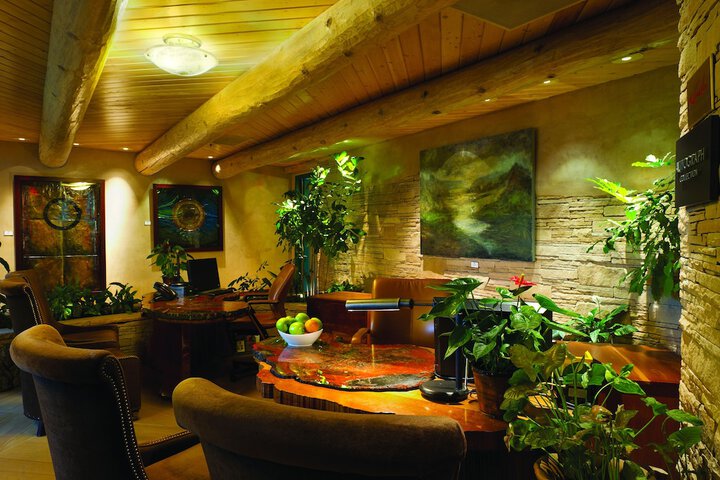 El Monte Sagrado Living Resort & Spa