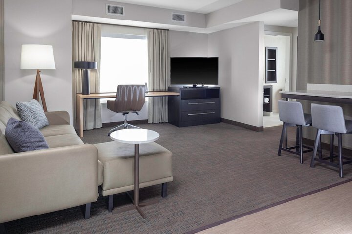 Room 12 of 20