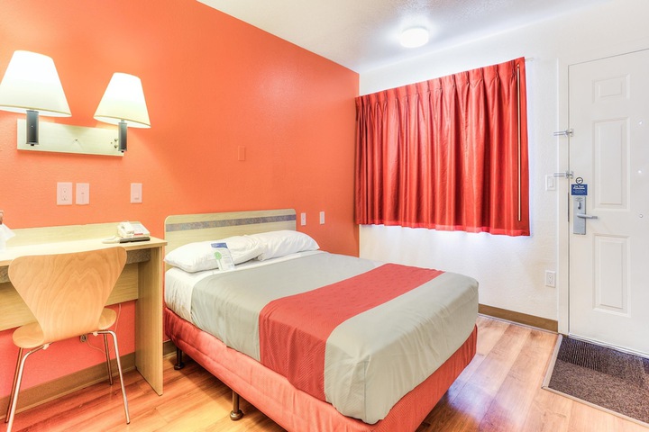 Motel 6 Tigard OR - Portland South - Lake Oswego