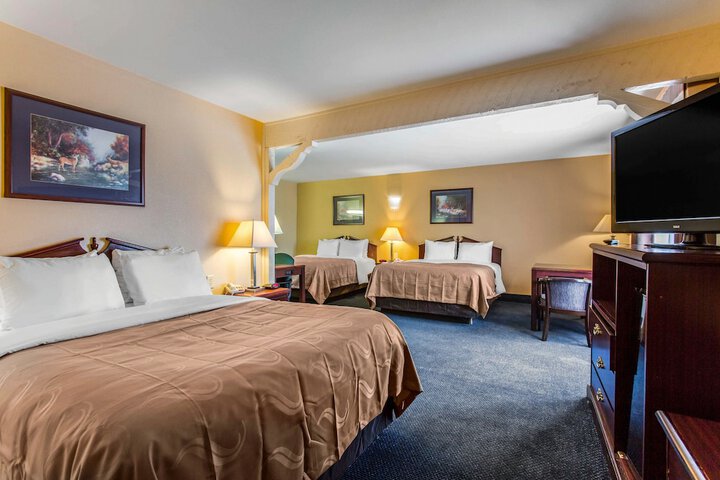 Room 26 of 60