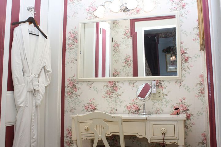 Room 12 of 63