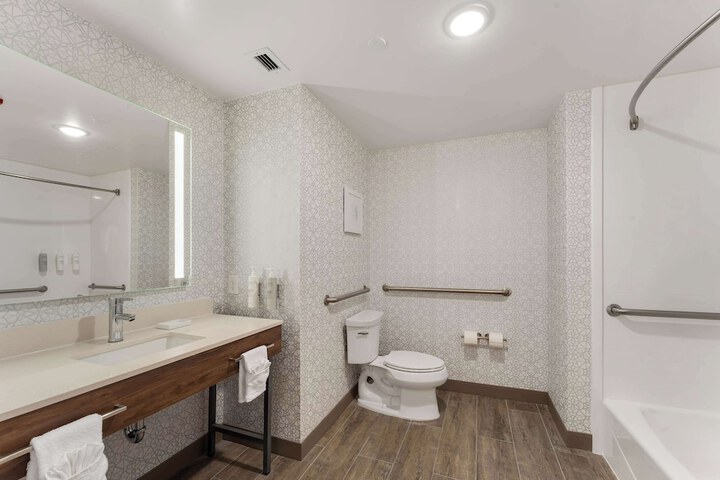 Hampton Inn Milford