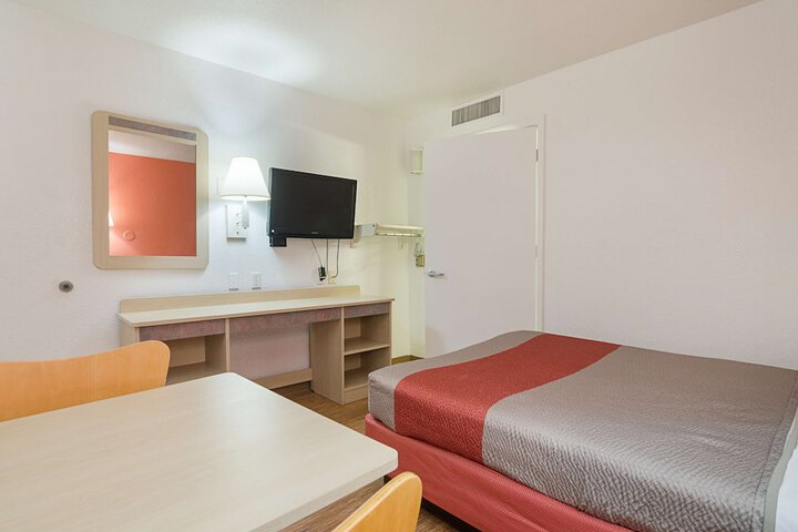 Room 65 of 74