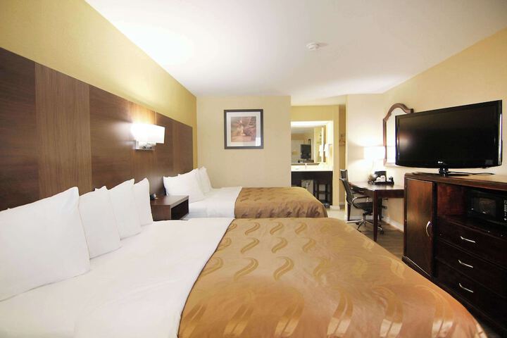 Room 18 of 31