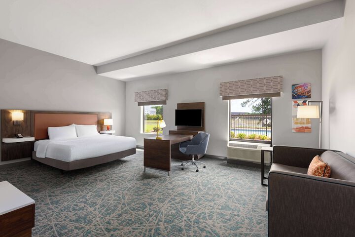 Room 21 of 31