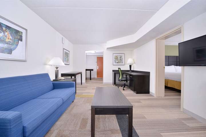 Holiday Inn Express Hotel & Suites Mooresville - Lake Norman by IHG