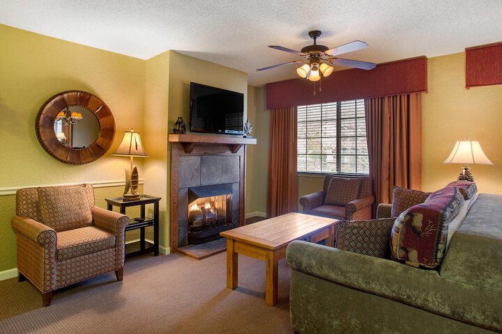 Bluegreen Vacations Blue Ridge Village an Ascend Collection Resort