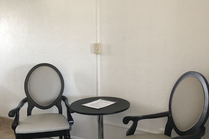 Room 143 of 170