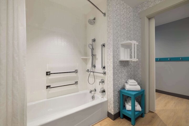 Hampton Inn & Suites Maui North Shore