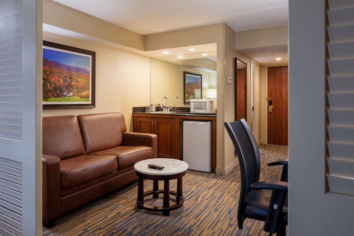 Room 13 of 47