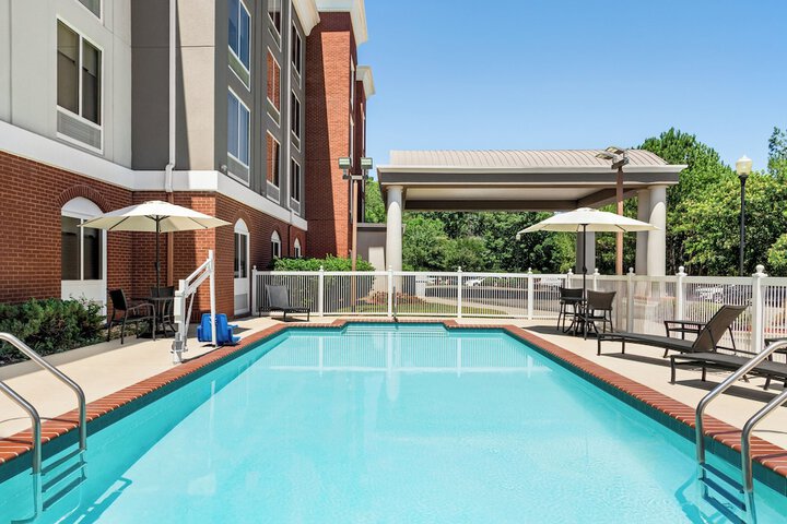Pool 8 of 55