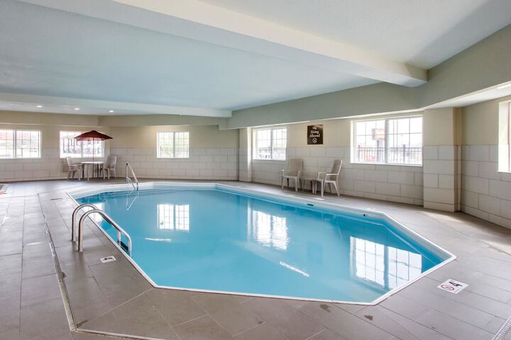 Pool 4 of 38