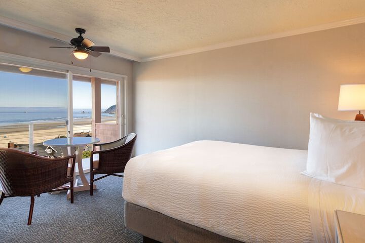 Hallmark Resort - Cannon Beach