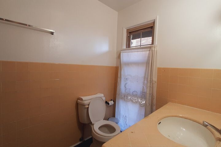 Room 63 of 88
