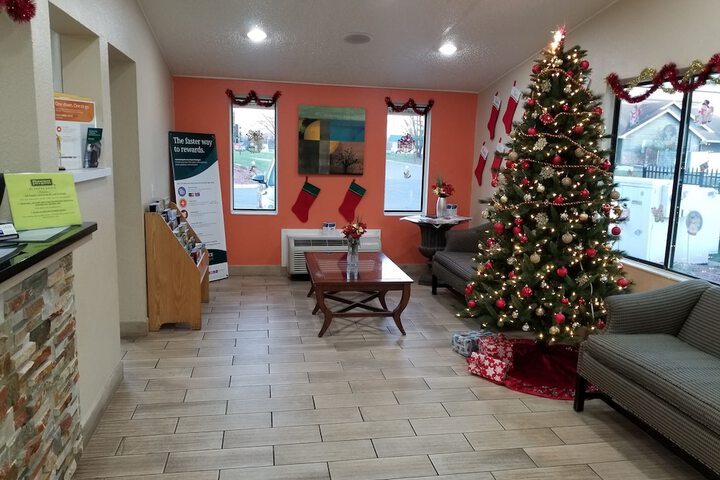 Hotel Interior 15 of 40
