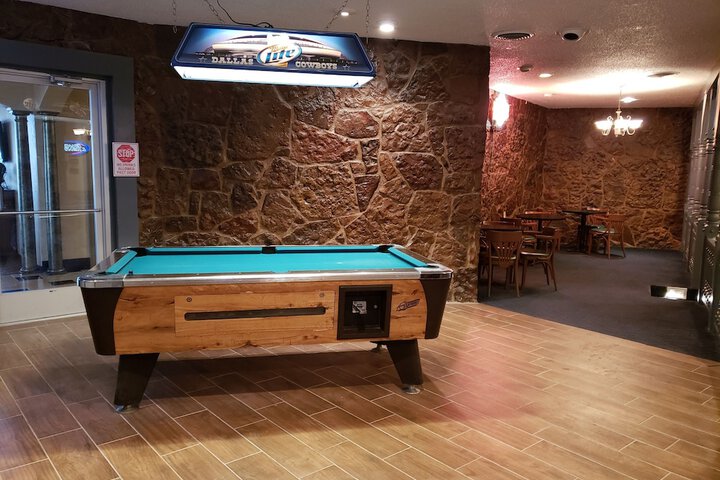 Days Inn & Suites by Wyndham Clovis