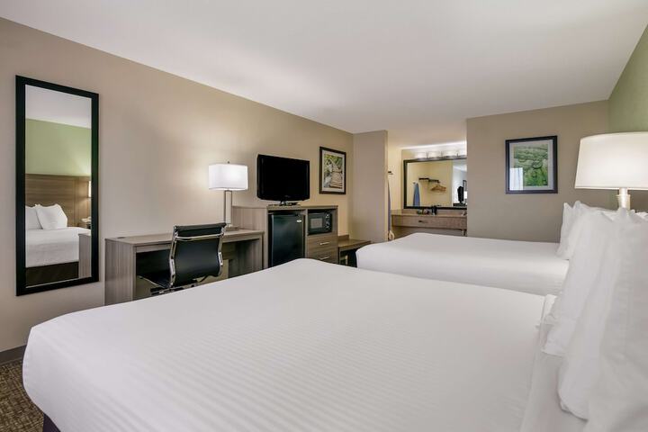 Room 4 of 26