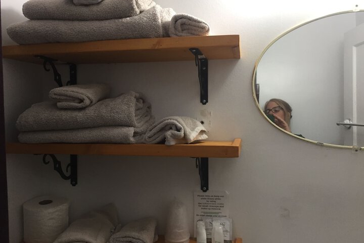 Room 64 of 105