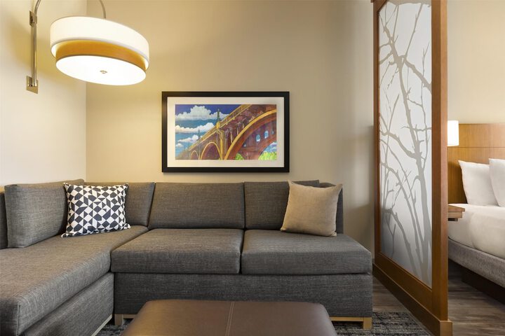 Hyatt Place Columbia / Downtown/The Vista